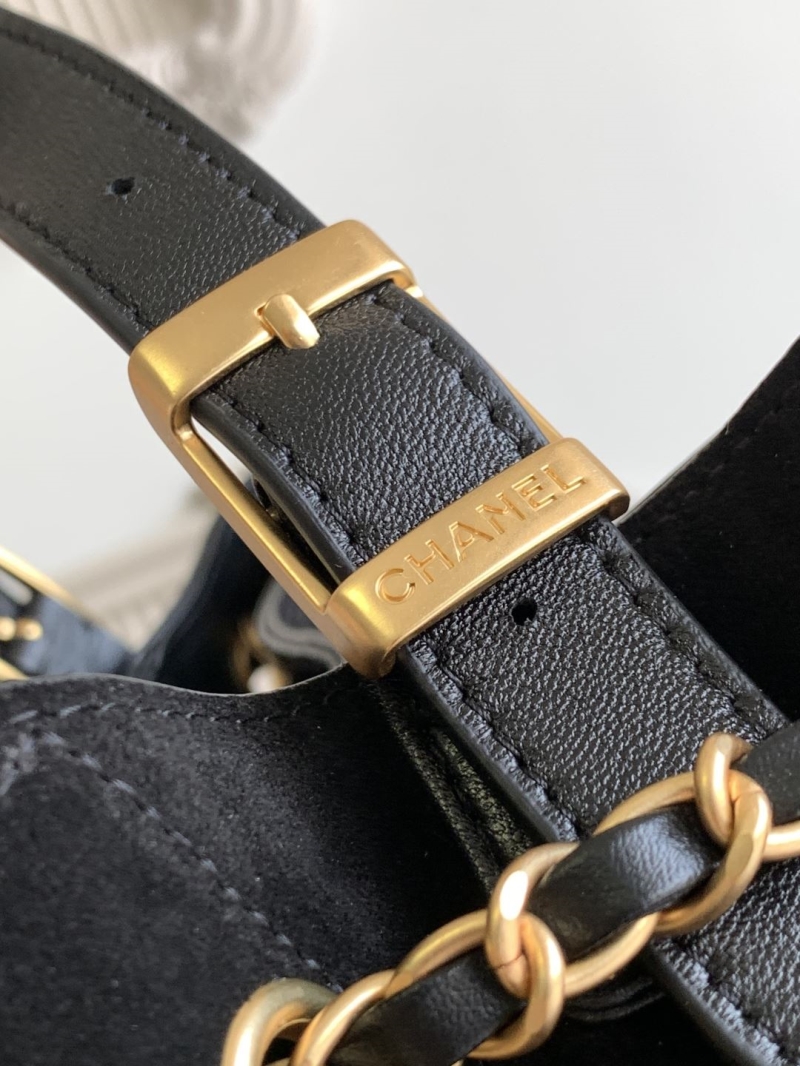 Ch**el shopping bags